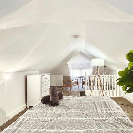 Entire Lovely 3 Bedroom, 2 Bathroom Apartment! 1 Block To The Beach And Boardwalk! 와일드우드 외부 사진