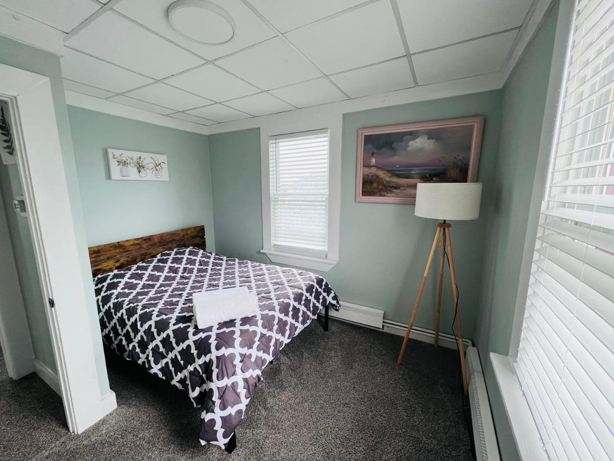 Entire Lovely 3 Bedroom, 2 Bathroom Apartment! 1 Block To The Beach And Boardwalk! 와일드우드 외부 사진