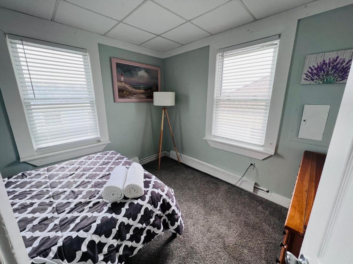 Entire Lovely 3 Bedroom, 2 Bathroom Apartment! 1 Block To The Beach And Boardwalk! 와일드우드 외부 사진