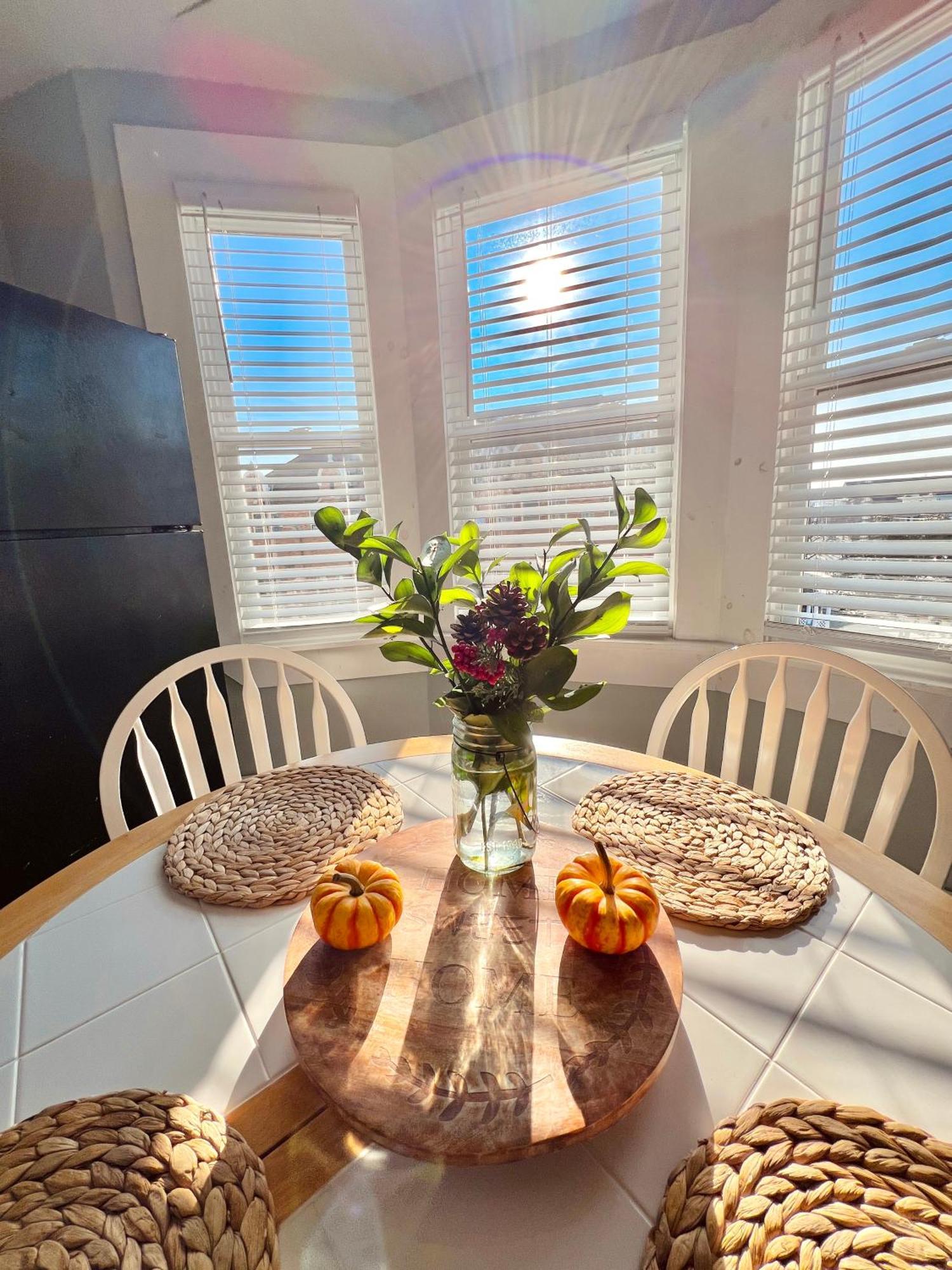 Entire Lovely 3 Bedroom, 2 Bathroom Apartment! 1 Block To The Beach And Boardwalk! 와일드우드 외부 사진